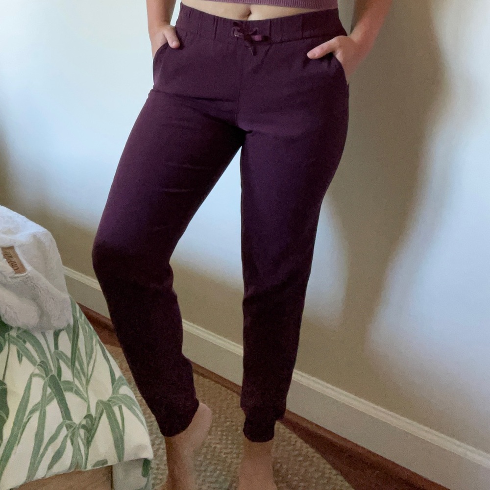 Lululemon on the fly Hi-Rise Joggers
